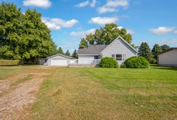 210 Van Amber, Welcome MN